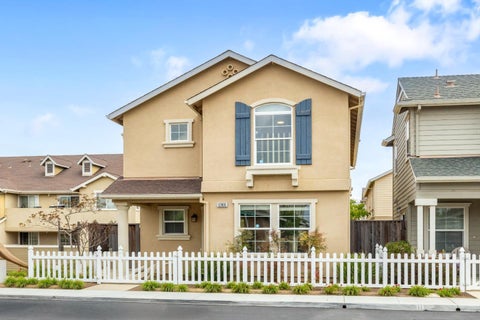 Photo of 12805 Rogge Village Loop, SALINAS, CA 93906 (MLS # ML82060435)