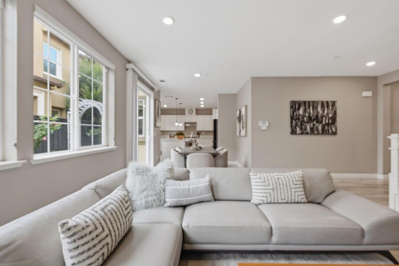 1429 Poppy Lane