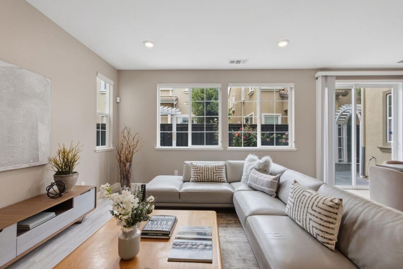 1429 Poppy Lane