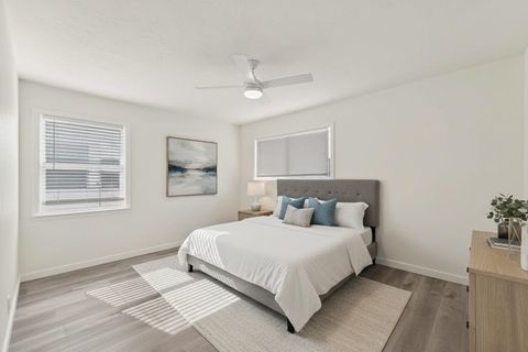 Tiny photo for 819 Bockman Road, SAN LORENZO, CA 94580 (MLS # ML82022568)