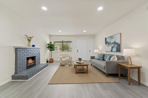 Tiny photo for 819 Bockman Road, SAN LORENZO, CA 94580 (MLS # ML82022568)