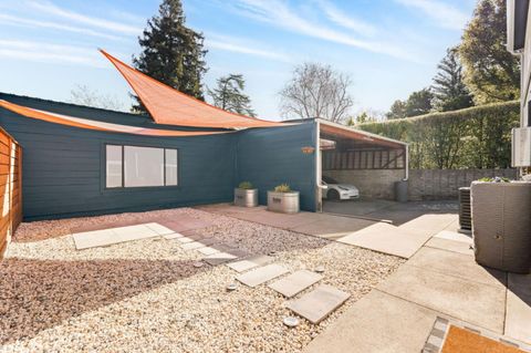 Tiny photo for 8124 Greenly Drive, OAKLAND, CA 94605 (MLS # ML82036859)