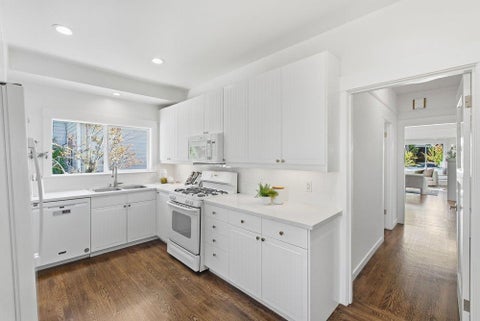 Tiny photo for 732 Farringdon Lane, BURLINGAME, CA 94010 (MLS # ML82063345)