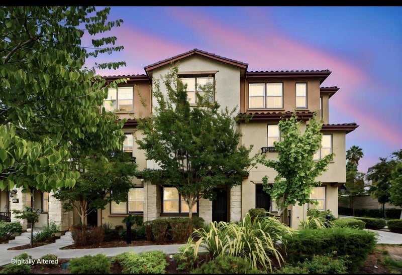 2893 Predio Terrace