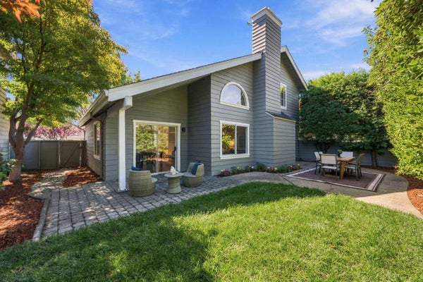 706 NEWPORT CIR, REDWOOD CITY, CA 94065 - Image 86ded2ac67a63e7a7ec882e7f5f3f495/1027032623
