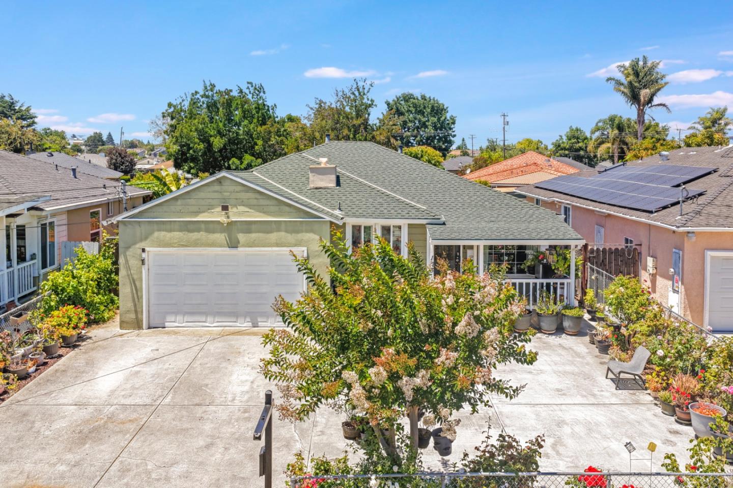 123 Gardenia Way