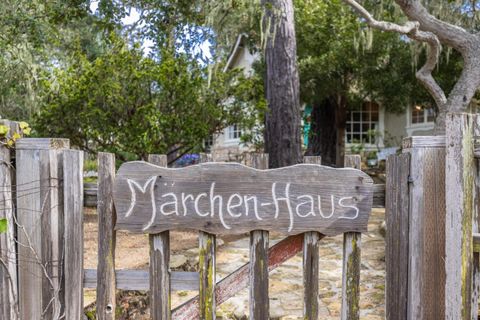 Photo of 0 NE Corner of Dolores & 11th Avenue, CARMEL, CA 93921 (MLS # ML82035928)