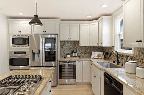 Tiny photo for 1440 Howard Avenue, San Carlos, CA 94070 (MLS # ML82037275)