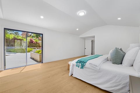 Tiny photo for 11234 Sun Valley Drive, OAKLAND, CA 94605 (MLS # ML82062894)