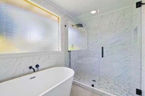 Tiny photo for 11234 Sun Valley Drive, OAKLAND, CA 94605 (MLS # ML82062894)