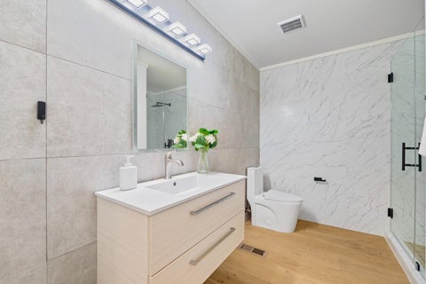 Tiny photo for 11234 Sun Valley Drive, OAKLAND, CA 94605 (MLS # ML82062894)
