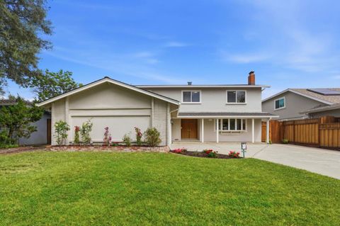 Photo of 269 Los Palmos Way, SAN JOSE, CA 95119 (MLS # ML82044868)