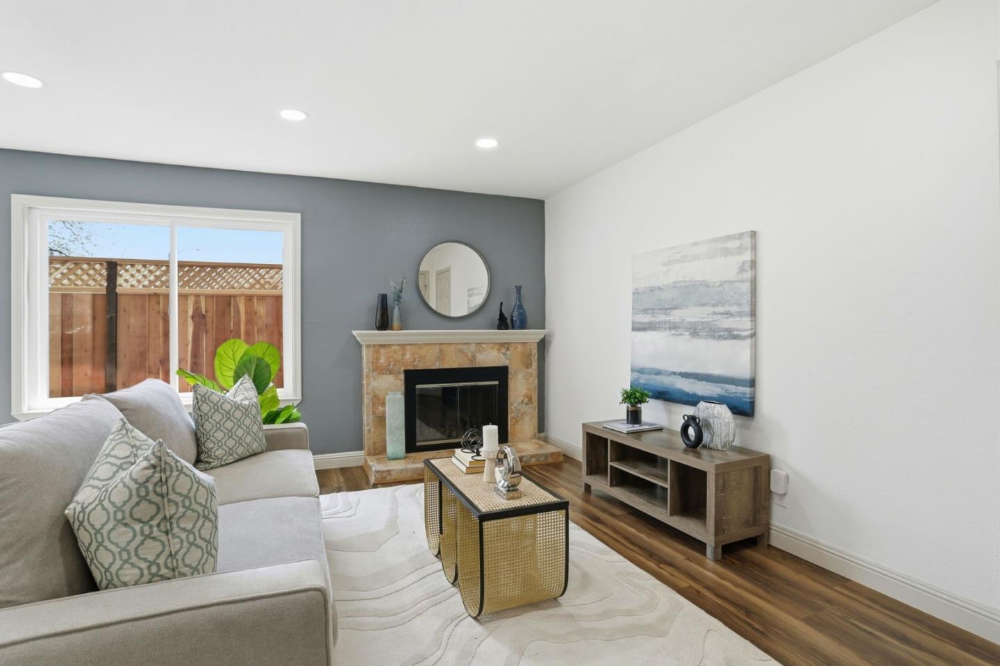 3281 Lantern Way