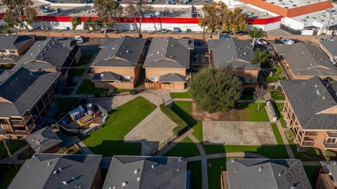 Tiny photo for 110 Roundtable #19 Drive, SAN JOSE, CA 95111 (MLS # ML82062730)