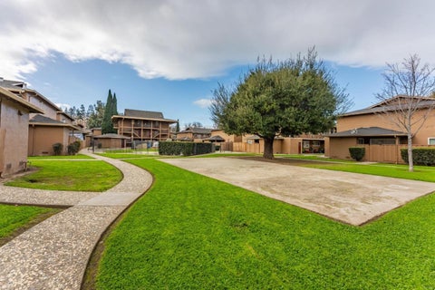 Tiny photo for 110 Roundtable #19 Drive, SAN JOSE, CA 95111 (MLS # ML82062730)