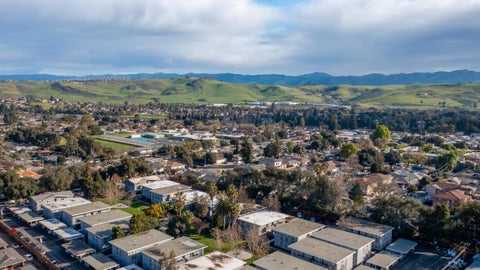 Tiny photo for 110 Roundtable #19 Drive, SAN JOSE, CA 95111 (MLS # ML82062730)