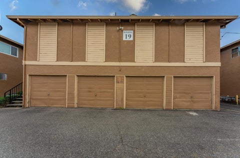Tiny photo for 110 Roundtable #19 Drive, SAN JOSE, CA 95111 (MLS # ML82062730)
