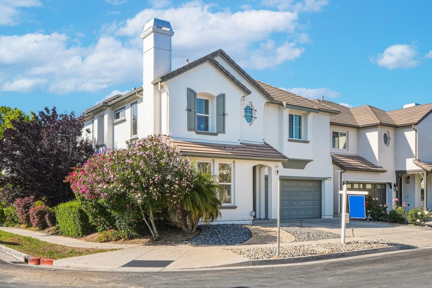 1022 Banyan Court