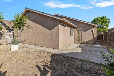 Tiny photo for 536 Margaret Court, MERCED, CA 95341 (MLS # ML82042199)