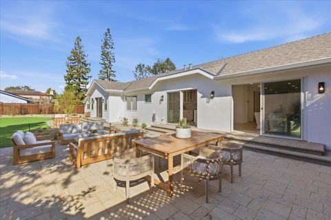 Tiny photo for 655 Washington Street, Los Altos, CA 94022 (MLS # ML82036840)