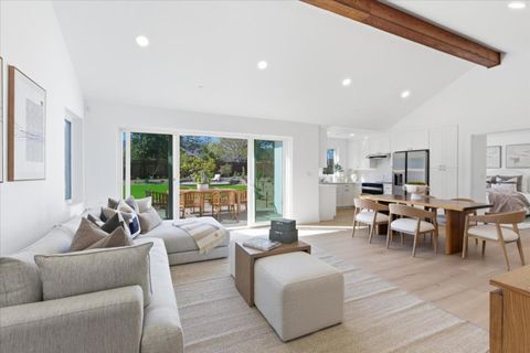 Tiny photo for 655 Washington Street, Los Altos, CA 94022 (MLS # ML82036840)