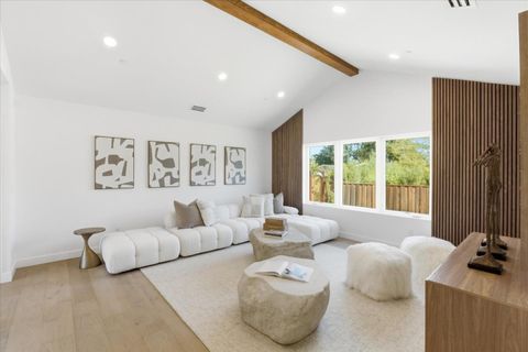 Tiny photo for 655 Washington Street, Los Altos, CA 94022 (MLS # ML82036840)