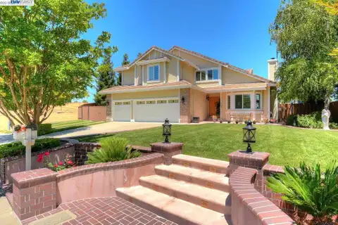 MLS: ML82054303