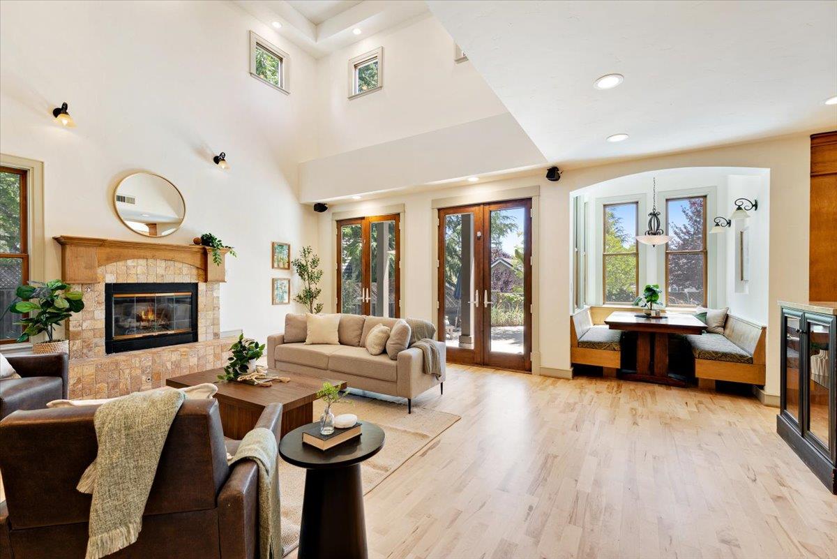 516 Grace Way
