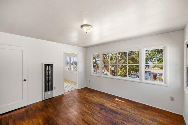 306 9th Street