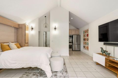 Tiny photo for 330 Ridgeway Road, Woodside, CA 94062 (MLS # ML82030200)