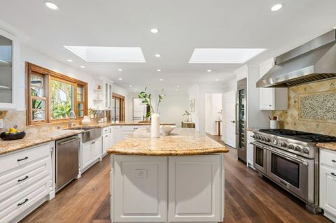 Tiny photo for 330 Ridgeway Road, Woodside, CA 94062 (MLS # ML82030200)