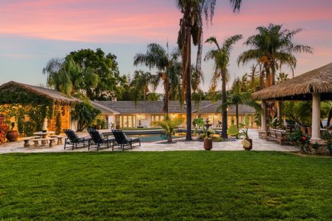 Tiny photo for 330 Ridgeway Road, Woodside, CA 94062 (MLS # ML82030200)