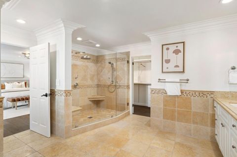 Tiny photo for 330 Ridgeway Road, Woodside, CA 94062 (MLS # ML82030200)