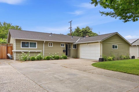 Photo of 3763 Willowview Drive, San Jose, CA 95118 (MLS # ML82054006)