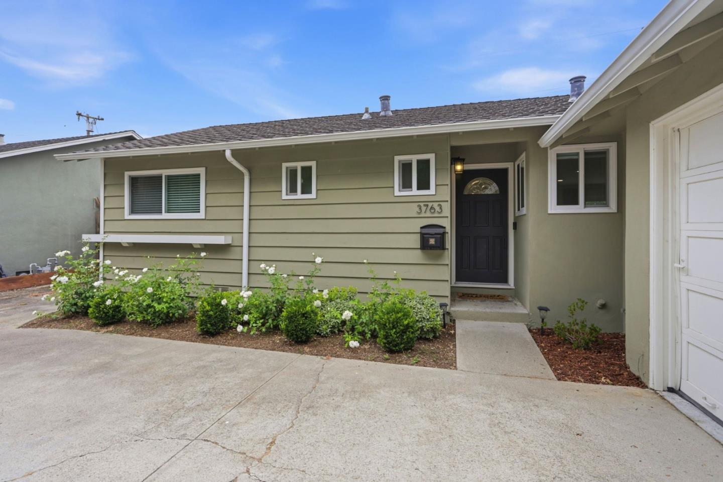 3763 Willowview Drive