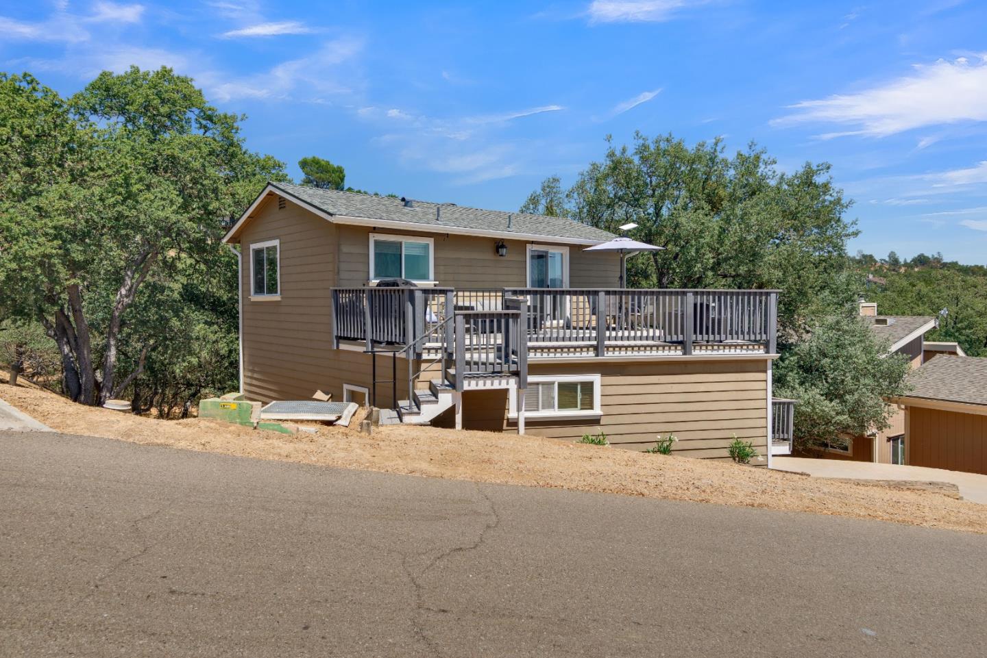 2182 Ridge Rider Road