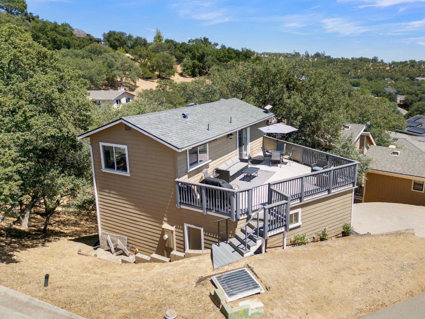 2182 Ridge Rider Road