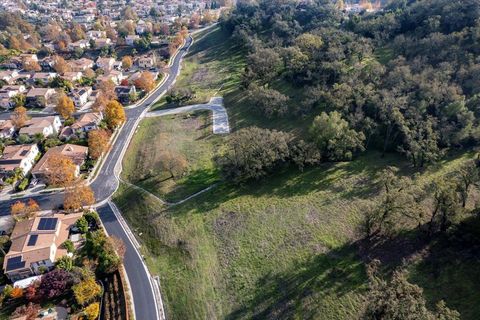 Tiny photo for 2894 Berwick Avenue, GILROY, CA 95020 (MLS # ML82028446)