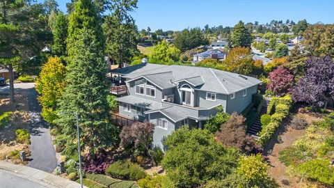 Photo of 1325 Dolphin Drive, APTOS, CA 95003 (MLS # ML82018242)