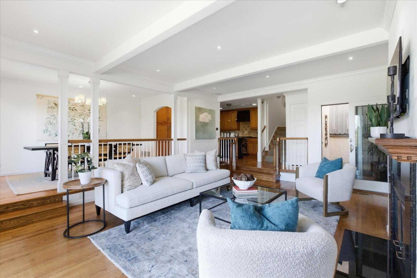 206 Sand Hill Circle