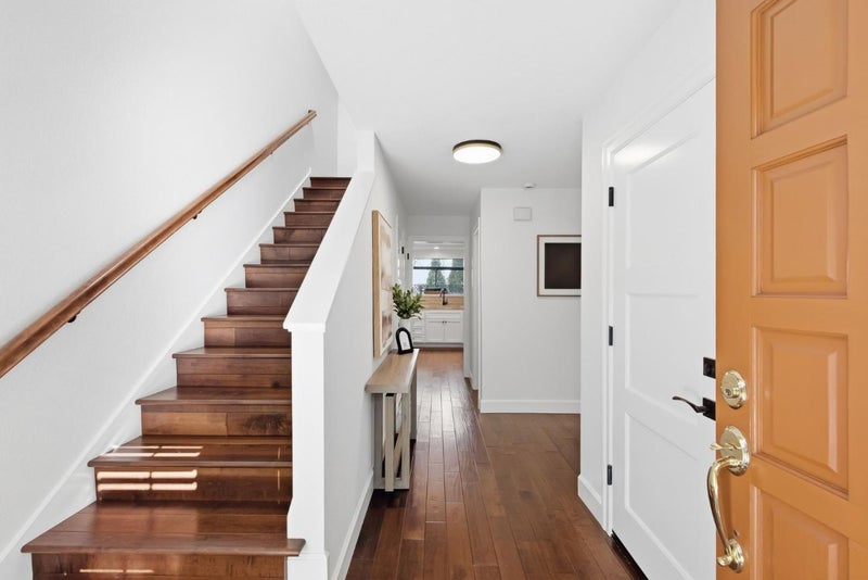 1564 Camden Village Circle