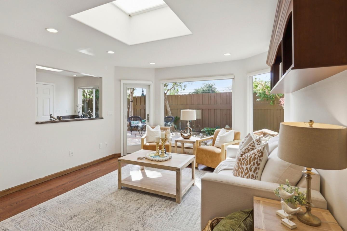 5902 Manorwood Court