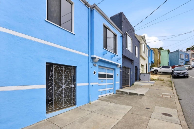 264 Parque Drive