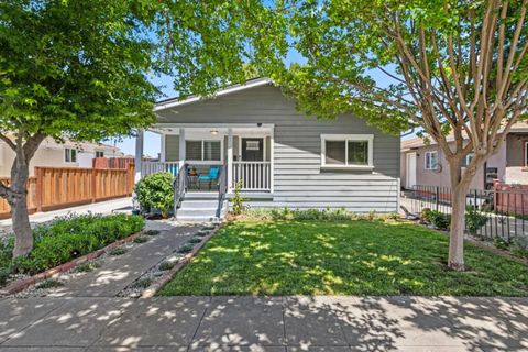 Photo of 1552 Ford Avenue, San Jose, CA 95110 (MLS # ML82048264)