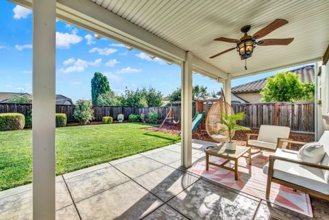 Tiny photo for 307 Maverick Drive, VACAVILLE, CA 95687 (MLS # ML82028047)