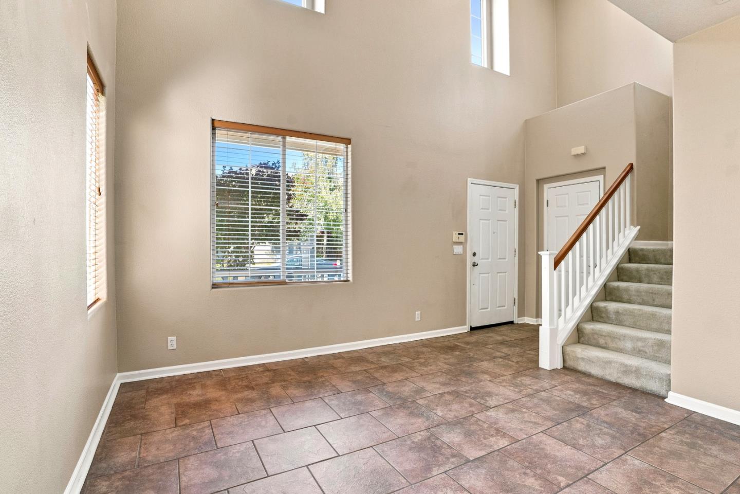 43 Vista Verde Circle