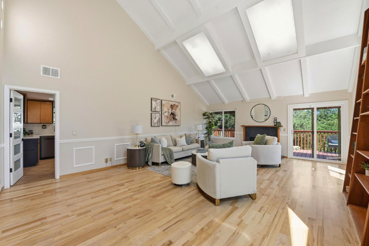 10112 Adelheid Court