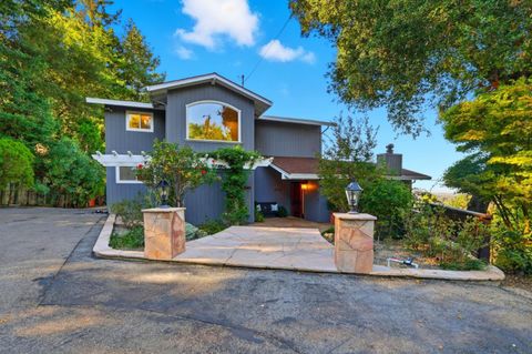 Photo of 20715 Brush Road, LOS GATOS, CA 95033 (MLS # ML82025137)