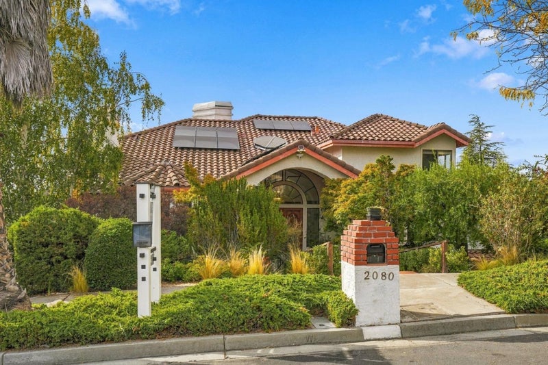 2080 Rancho Higuera Court