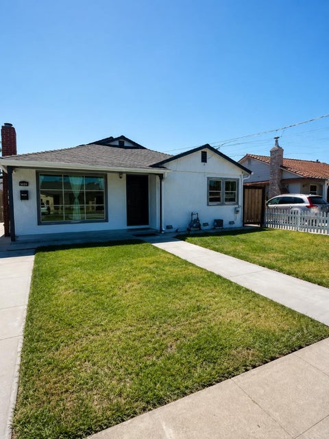 Photo of 161 Melrose Avenue, San Jose, CA 95116 (MLS # ML82039207)